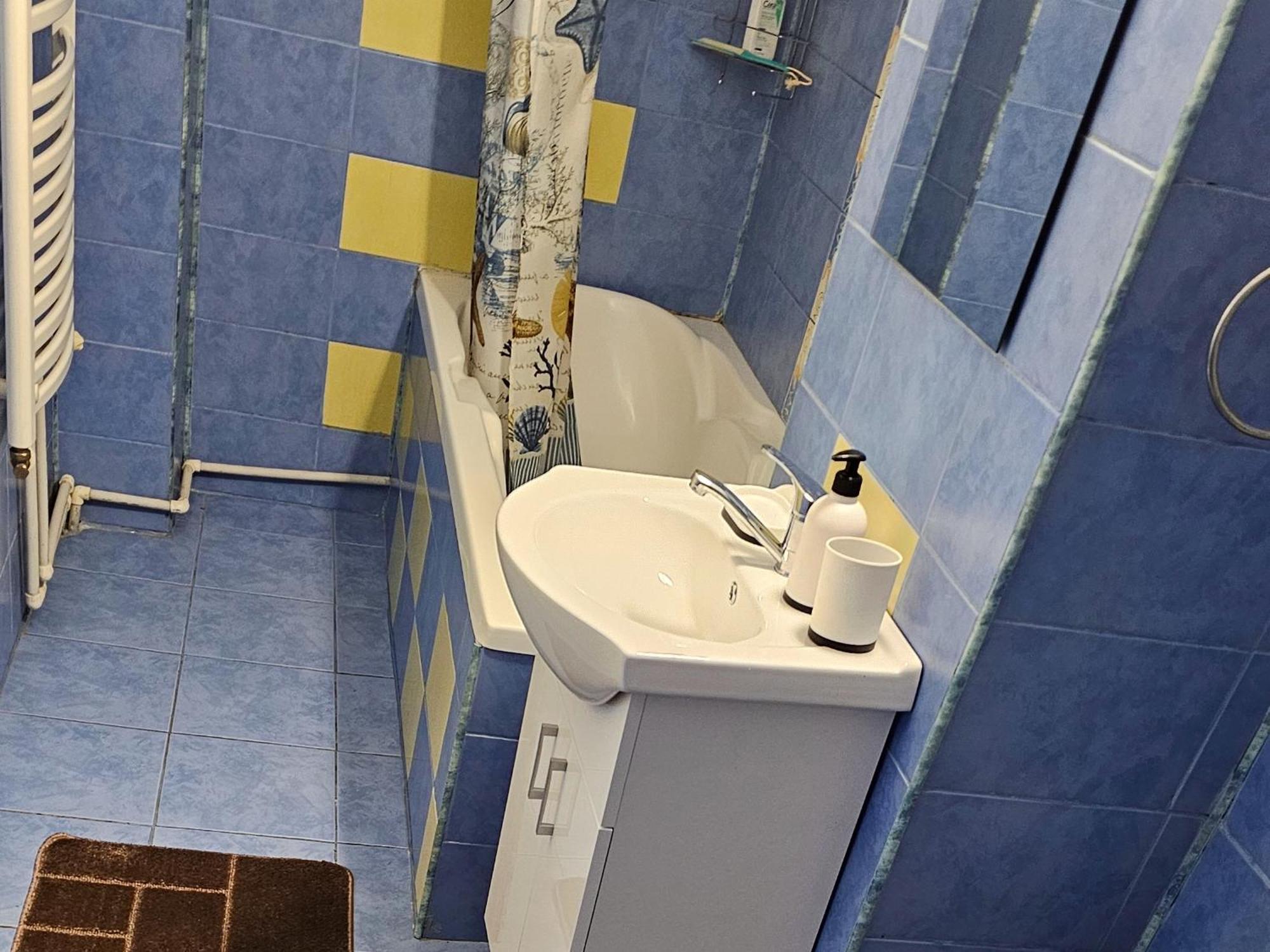 Garii Studio Brăila Kültér fotó